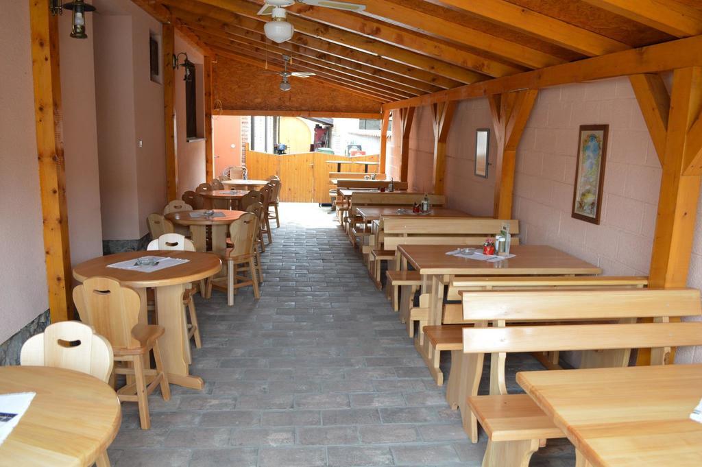 Guest House Aquarius Bosnjaci Exterior photo